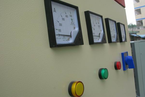 南漳配电柜-3683讲讲配电柜注意事项